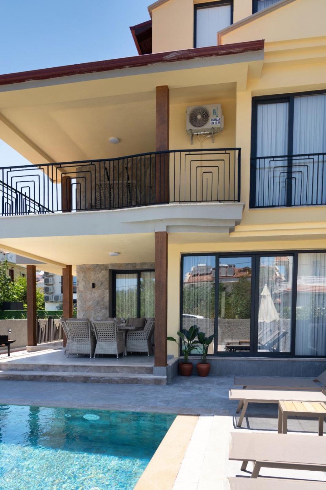 Villa Sorrento Fethiye Exterior photo